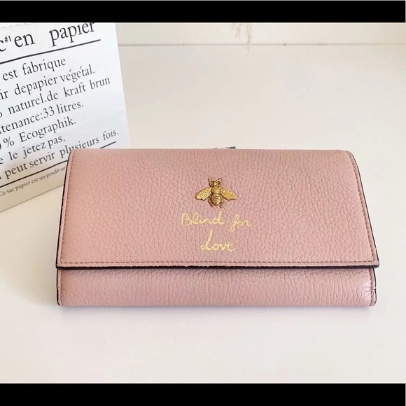 Gucci Handbags - Gucci wallet pink